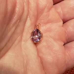 10K gold amethyst pendant. Stamped.